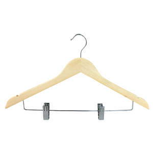 Cintre en bois massif brun naturel à tête polygonale, haute qualité, vente en gros du fabricant, très populaire, pour magasin de vêtements et penderie - Product Image 2