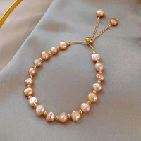 Bracelet réglable en perles d'eau douce baroques