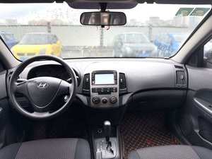 Personalización Interior <span class=keywords><strong>Hyundai</strong></span> <span class=keywords><strong>2010</strong></span> <span class=keywords><strong>I30</strong></span> 1.6 Edición Comfort Transmisión Automática Autos Usados - Product Image 4