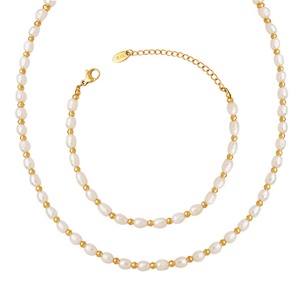 Ensemble de bijoux plaqué or fin à la mode avec breloque en perle naturelle - Product Image 4