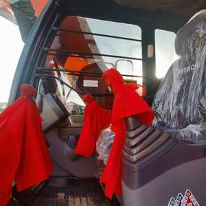 Excavatrice Hitachi Ex120 ZX120 de haute qualité de 12 tonnes à faibles heures de travail d'occasion à vendre engrenage de boîte de vitesses de moteur de noyau - Product Image 6