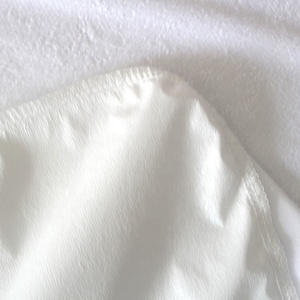 Sıcak satış gömme stil yumuşak havlu kumaş su geçirmez yatak koruyucu - Product Image 5