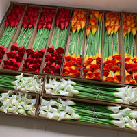 Bunga Calla Lily Artifisial PU Berkualitas Tinggi, Dekoratif, Realistis, Warna Putih, untuk Dekorasi Rumah dan Pernikahan