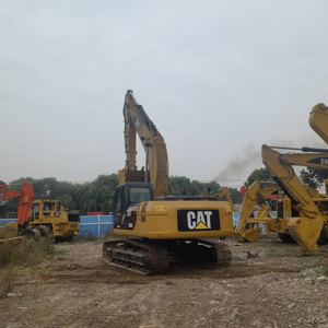 Mini-chenillard d'occasion de haute qualité pour machine de terrassement CAT 330D, moteur, boîte de vitesses et pompe de 30 tonnes à vendre - Product Image 4