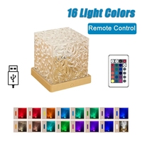 Lampada da Tavolo a Cubo di Cristallo Ricaricabile USB, 16 Colori, Luce Notturna Effetto Onde Oceaniche, Telecomando, Lampada da Comodino in Acrilico per Camera da Letto