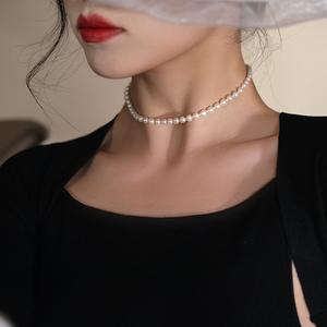 Collier de perles de riz d'eau douce naturelles, collection automne-hiver, nouveau style baroque pour femmes - Product Image 1