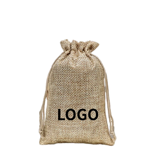 Pochette cadeau en <span class=keywords><strong>jute</strong></span> recyclable 7*9 <span class=keywords><strong>pas</strong></span> chère avec cordon de serrage, disponible en 10 couleurs et avec logo personnalisé pour usage domestique - Product Image 1