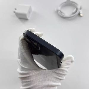 Vendita all'Ingrosso di <span class=keywords><strong>iPhone</strong></span> <span class=keywords><strong>13</strong></span> <span class=keywords><strong>Pro</strong></span> Max Usati, Sbloccati, 128GB, 8GB RAM, Display 6.1" 5G con Accessori di Terze Parti - Product Image 4