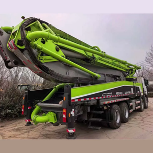 Bomba de Concreto Móvil Diésel ZOOMLION de 50m con Sistema Hidráulico Potente, Chasis Benz, Pluma de 5 Secciones, Motor de Recipiente a Presión, 22M/H, Usada - Product Image 3