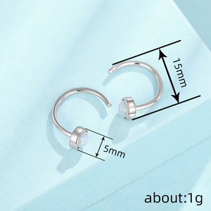Orecchini a Perno Minimalisti Lucidi, Eleganti Gioielli per Orecchio da Donna, per Uso Quotidiano, Outfit Casual, Idea Regalo - Product Image 4
