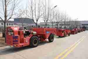 TUOXING 2CBM Diesel Underground <span class=keywords><strong>Mining</strong></span> Loader dengan Komponen Inti-Motor Gear PLC Harga Pabrik Peralatan untuk Dijual di Afrika - Product Image 6