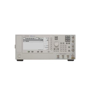 Générateur de signal analogique Keysight PSG 20 GHz, source de fréquence haute précision à onde sinusoïdale - Product Image 3