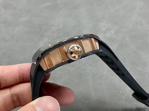 Reloj Automático Mecánico de Acero Inoxidable con Esfera de Agujas - Unisex, Resistente al Agua 30 bar, Estilo Moderno y Lujoso - Product Image 3