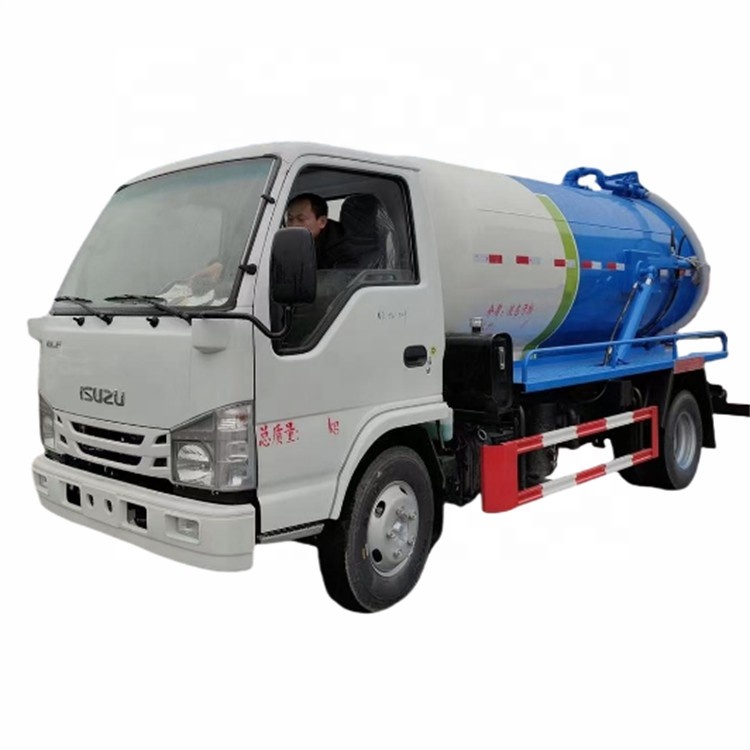 China Isuzu 5000L Sewage Cleaning Truck 4X2 Sewer Cleaning Sewage Suction Truck for Sale