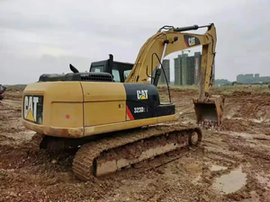 Excavadora Original Usada CAT 323D2L para Construcción en Venta, Excavadora de Orugas Usada de Japón, Caterpillar con Alto Rendimiento - Product Image 4