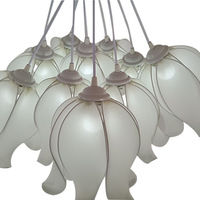 Accessoires de fête, fleurs artificielles suspendues pour mariage, lumière LED de plafond, centres de table pour mariage, décoration de table, articles pour événements de fête