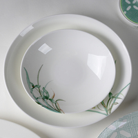 Service de table de luxe en porcelaine fine, 48 pièces, assiettes en céramique anti-rayures, vaisselle en gros pour hôtels et cuisines