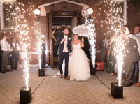 Machine à étincelles froides 4 pièces avec étui, machine à feux d'artifice froids pour mariage et anniversaire
