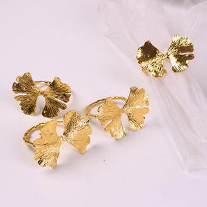 แหวนรัดผ้าเช็ดปากสำหรับตกแต่งโต๊ะงานแต่งงาน รูปใบแปะก๊วย ที่ใส่ผ้าเช็ดปากโลหะหรูหรา รูปใบไม้ - Product Image 4