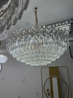Lampes suspendues Lustres de décoration de maison modernes pour Table Lustre en cristal de luxe moderne pour bâtiment duplex Salon Salle à manger