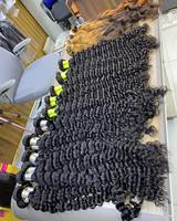 Lots de Cheveux Humains Vierges Bruts Vietnamiens, Fournisseur de Cheveux à Prix de Gros, Échantillon de Cheveux Ondulés 15A, Cheveux à Ondulation Profonde avec Cuticules Alignées