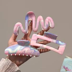 Nouvelle pince à cheveux géométrique irrégulière, grande pince requin en plastique pour femme, idéale pour mariage et fête - Product Image 3