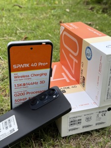 Spark 40 ราคาประหยัด สมาร์ทโฟนเกมมิ่งแปดคอร์ ระบบ Android 14 รองรับสองซิม หน่วยความจำขนาดใหญ่ ปลดล็อคแล้ว จัดส่งตรง รองรับทั่วโลก - Product Image 2
