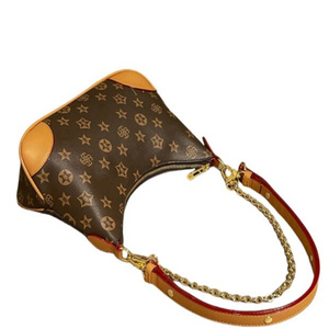 <span class=keywords><strong>Borsa</strong></span> a <span class=keywords><strong>tracolla</strong></span> di design di lusso da donna in <span class=keywords><strong>vera</strong></span> <span class=keywords><strong>pelle</strong></span> a <span class=keywords><strong>tracolla</strong></span> <span class=keywords><strong>borsa</strong></span> a portafoglio fatta a mano con catena elegante <span class=keywords><strong>borsa</strong></span> Tote sotto le ascelle da donna - Product Image 3