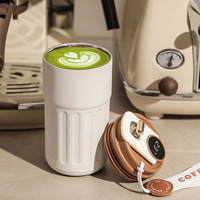 Mug intelligent 15oz 450ml avec affichage LED de la température, couvercle, contrôle intelligent de la température, cordon et isolation sous vide pour les voyages