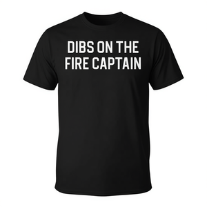 Dibs On The Fire Captain T-Shirt noir unisexe pour adulte à manches courtes et col rond promotionnel - Product Image 2