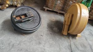 Commercio all'ingrosso della fabbrica oziatore anteriore E345 parti 200102-00022 sottocarro componenti traccia la riparazione di ruote folli - Product Image 4