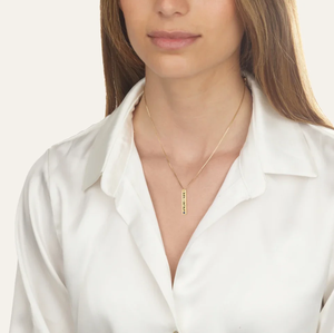 Feine 18K Vergoldete Edelstahl-Halskette mit Gravur '<span class=keywords><strong>Shema</strong></span> Israel' und Geburtsstein, Vertikaler Anhänger, Schmuckgeschenk für Frauen - Product Image 3