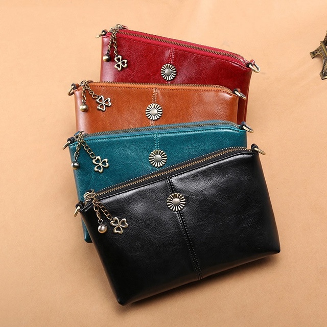 Luxury Oil Wax Leather Large Capacity Retro Zipper Buckle Mobile Phone Bag Coin Holder Women Purse Wallet With Shoulder Strap