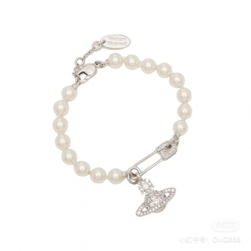 Silver pin pearl bracelet