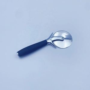 Cuchillo para cortar pizza en rodajas, cortador de queso para base fina, set de barbacoa, espátula para pasteles - Product Image 4