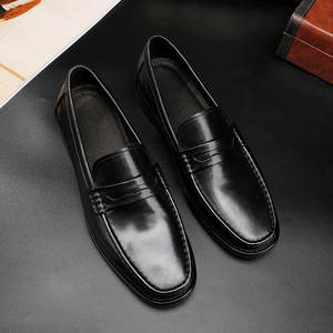High-end custom-made vintage casual slip-resistant men's leather <b>shoes</b>. Suitable for business and formal occasions. - Product Image 4