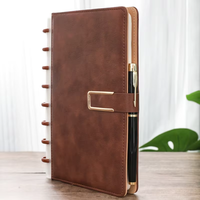 Carnet de notes A5 personnalisable éco-responsable à spirale, couverture rigide en cuir noir avec boucle métallique – Meilleures ventes