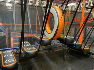 Tapis d'air de <span class=keywords><strong>dessin</strong></span> d'obstacle rond gonflable Parc d'intérieur Tapis de gymnastique d'obstacle suspendu Spot d'air - Product Image 6