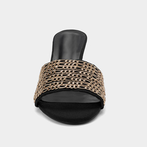 Sandalias de Mujer Verano 2026, Diseño Moderno con Tacón Alto y Punta Descubierta, Decoración con Cadena Metálica, para Uso en Exteriores - Product Image 2