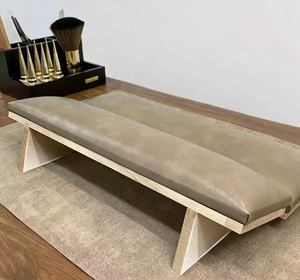 Almohada de mano de estilo antiguo para manicura, inclinada, antideslizante, de madera y cuero, con soporte para manos, para aliviar la fatiga - Product Image 2