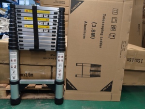 Escalera Telescópica de Aluminio SoYoung de 3.2 m con Diseño Plegable y Capacidad de Carga de 150 kg, Opciones de Goma y Barra de Equilibrio Disponibles - Product Image 5