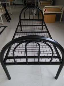 Cadre de lit en métal revêtu à un seul niveau, design moderne, pour la maison, l'école ou la chambre à coucher, lit superposé en acier robuste au design épuré pour hôtel - Product Image 5