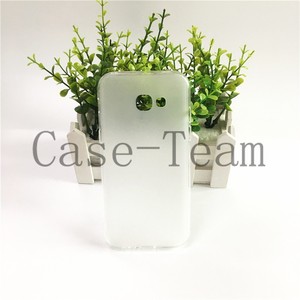 Produttore all'ingrosso opaco TPU custodie morbide smerigliate Cover posteriore in Silicone custodia per telefono cellulare per <span class=keywords><strong>Samsung</strong></span> Galaxy <span class=keywords><strong>A5</strong></span> <span class=keywords><strong>2017</strong></span> nero - Product Image 2