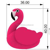 Flamants roses gonflables géants pour accessoires dans les festivals de musique tropicale