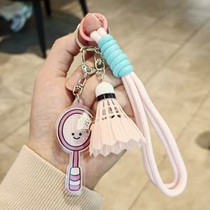 Porte-clés de badminton mignon en forme de raquette de dessin animé, breloque pour sac à dos de sport, sangle de téléphone tressée, décoration pour les amateurs de mode et de sport - Product Image 2