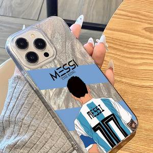 Ensemble de 5 coques de téléphone avec motif de silhouette arrière de Messi + kit de protection du chargeur, adapté aux séries Iphone11-17 - Product Image 3