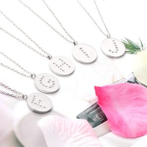 Cadenas de oro, joyería, collares, tipo de joyería, collares con colgante para mujer, collar de letras de oro barato - Product Image 2