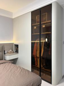 6 Door Wardrobe With Brown Glass for Bedroom Furniture Heavy Duty Iron Wardrobe <strong>Closet</strong> - Product Image 3