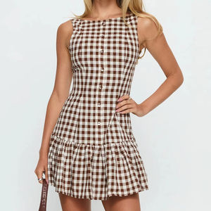 Robe mini moulante vintage marron à carreaux sans manches avec ourlet à volants - Robe d'été décontractée rétro - Product Image 6