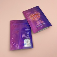 Sacs en plastique PE pour bonbons de 5 oz, couleur violette, effets holographiques, design mignon, refermables, couleur personnalisée, prix d'usine compétitif, MOQ